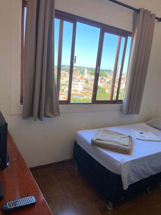 Pousada Casa De Braganca บรากังซาเปาลิสตา ภายนอก รูปภาพ