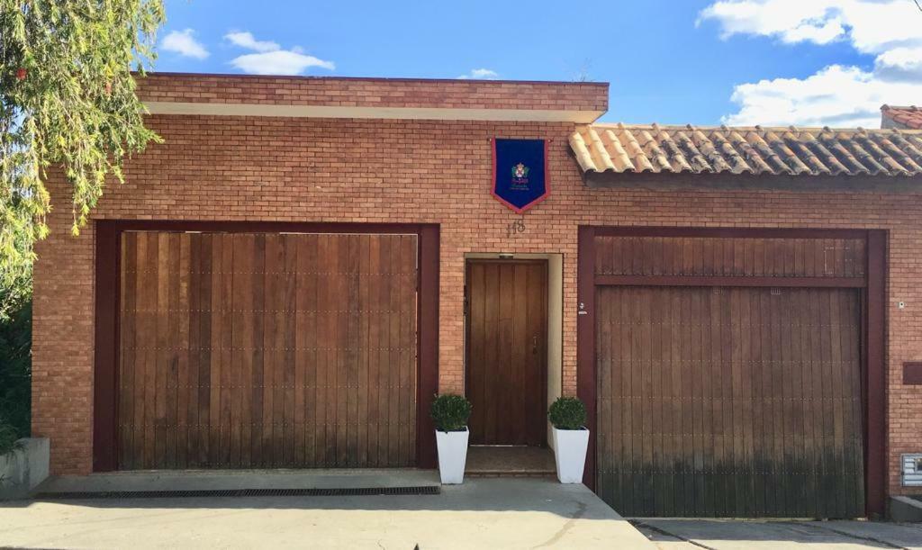 Pousada Casa De Braganca บรากังซาเปาลิสตา ภายนอก รูปภาพ